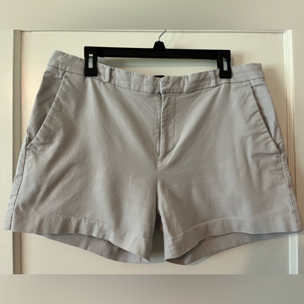 Banana Republic Factory women’s tailored shorts. Size 12. Grey. 5” inseam.